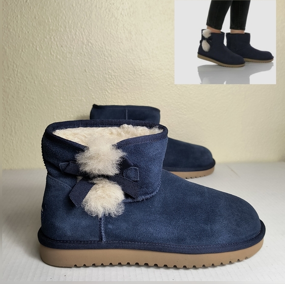 Koolaburra By UGG Koola Mini II Boots Blue Winter Boots with Pom-Poms Suede - Picture 1 of 12
